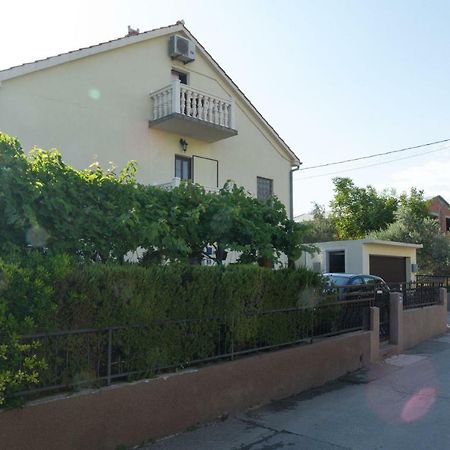 Apartments Corana Kastela Exterior photo